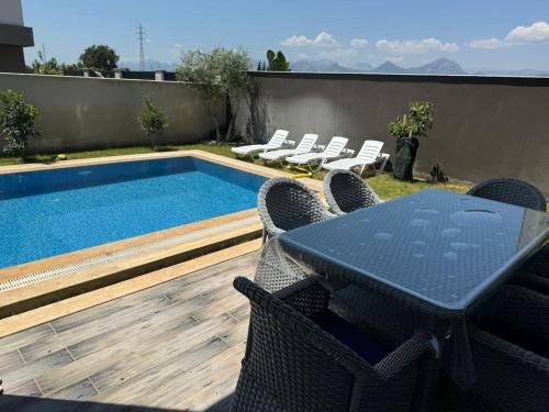 Dosemealti Villa | Villa naz