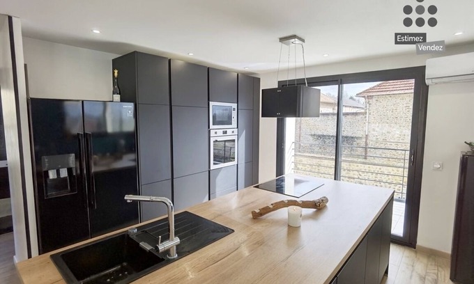 Dhuisy Villa | Villa near Disneyland seine et marne in quiet countryside