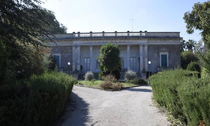 Monteroni di Lecce Apartment | Villa near Lecce with garden and beaches