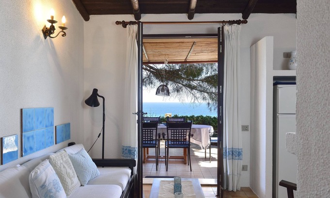 Costa Rei Villa | Villa 'Nido 1' with Sea View, Wi-Fi and Air Conditioning
