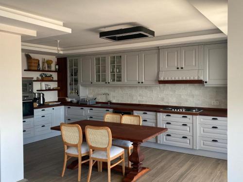 Selimiye Villa | Villa Nirvana Selimiye Daily Weekly Rentals