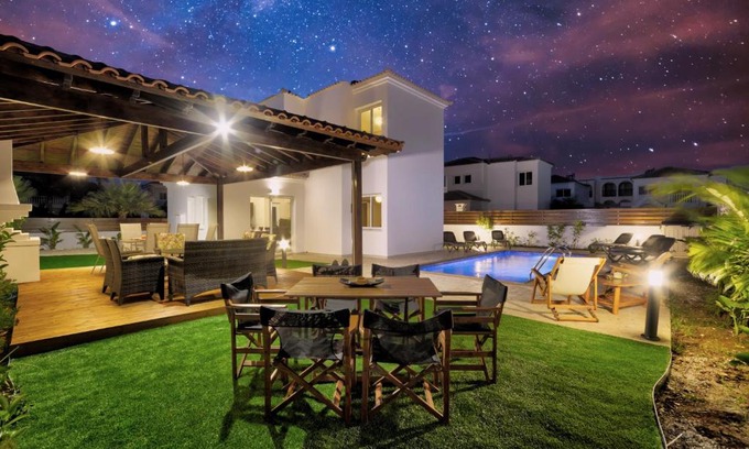 Ayia Napa Villa | Villa Nissi Gold