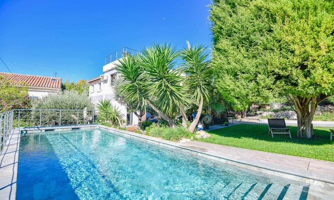 Saint-Lambert Villa | Villa Notre-Dame - Piscine parking 4 chambres