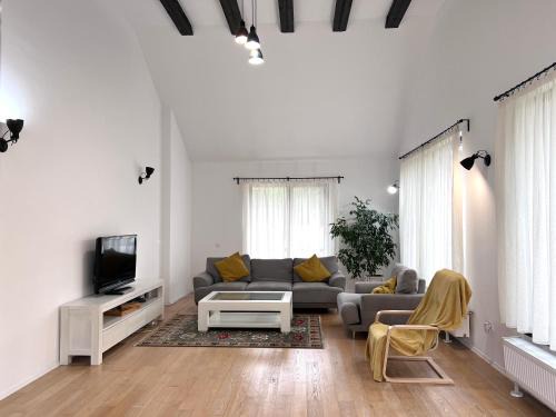 Bran House | Villa NOVA