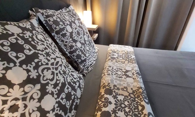 Cuers Apartment | Villa Nui Guest House