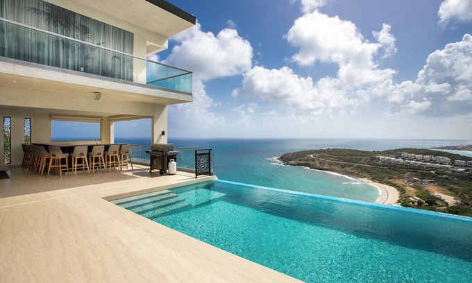 Cay Bay Hill Villa | Villa Numa Exclusive Listing Heated Pool