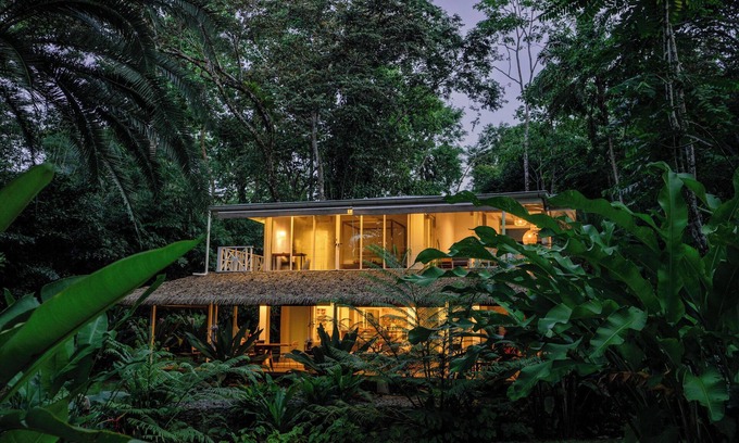 Manzanillo House | VILLA OASIS - BEACHFRONT JUNGLE PARADISE
