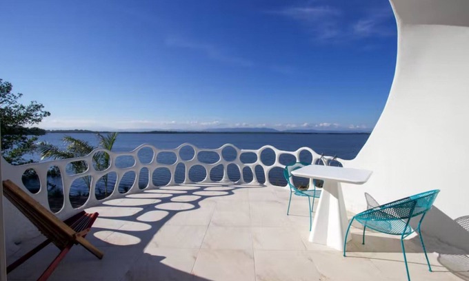 Placencia Villa | Villa Ocean: Sun, Sea & Total Tranquility