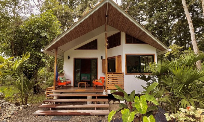 Chiguata Villa | Villa Ocean Coral Luxury Beachfront Villa just steps away from the beach!