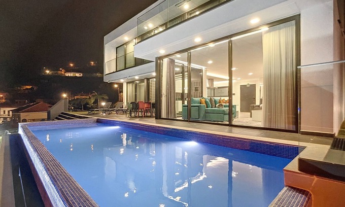 Ribeira Brava Villa | Villa Ocean Haven by Atlantic Holiday