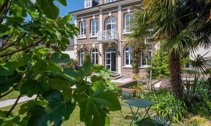 Villequier Bed & Breakfast | Villa Octavia Normandie B&B