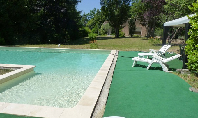 Faucon House | Villa of 150 m² living space on 3000 m² of land. Quiet environment
