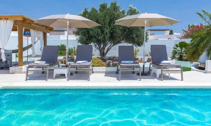 Playa Blanca Villa | Villa Olive Tree