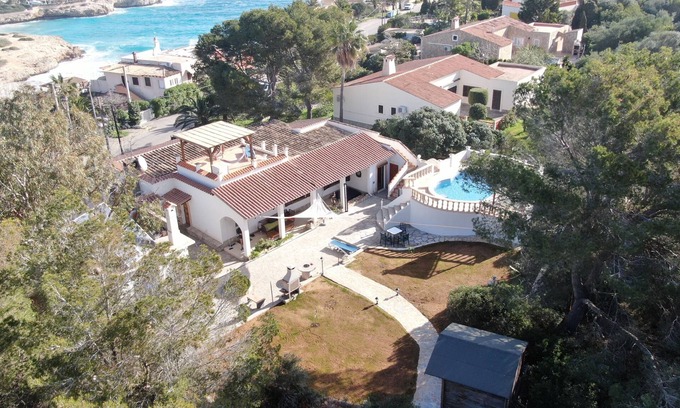Manacor Villa | Villa on 2 beautiful bays with sandy beach, heated pool, ideal for. children