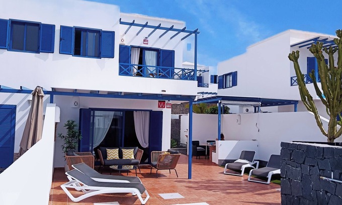 Playa Blanca Villa | Villa Optimist Rubicon, private pool, WIFI, sea views