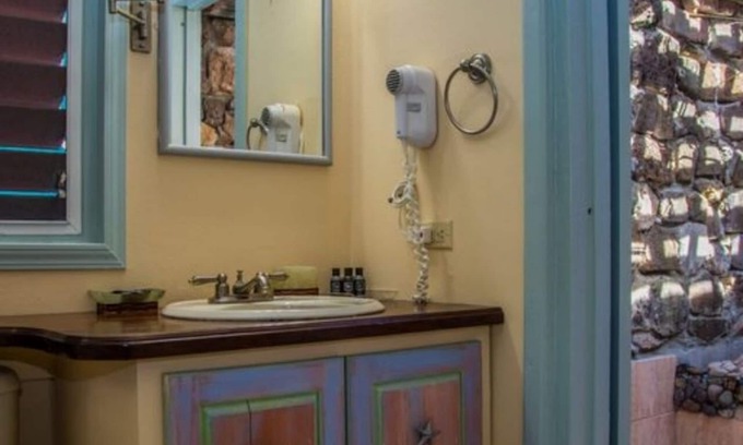 Falmouth Harbour Villa | Villa Ordnance - Titi Vacation Homes