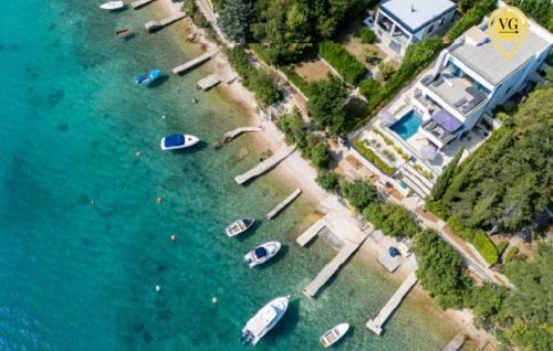 Smrika Villa | Villa Palazzo Emanuel by Villas Guide