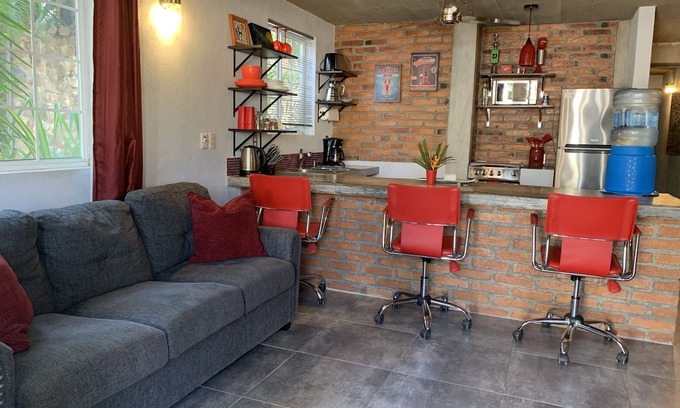 San Francisco Apartment | Villa Palmas, 20% Reduce rates for 2024, Cozy Apt. only 3 blocks from the beach