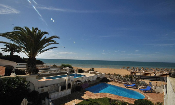 Vale do Lobo Villa | Villa Pedro -Beachfront Villa -Direct beach access