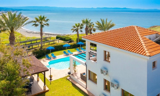 Nea Dimmata Villa | Villa Pelagos - Three Bedroom Villa, Sleeps 6