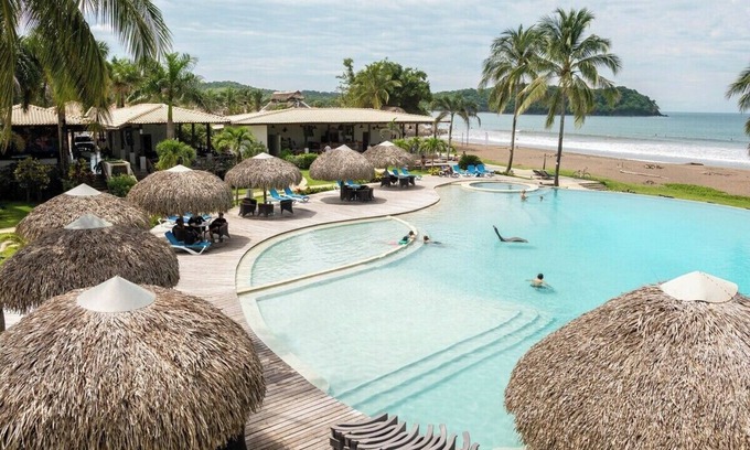 Las Escobas del Venado House | Villa Perla, A Surfer's Dream