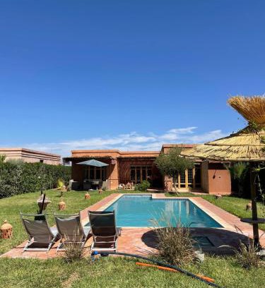 Eddir Villa | Villa, piscine sans vis à vis et hammam privé.