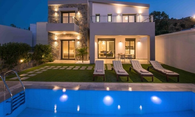 Sivas Villa | Villa Pitsidia Hills - Modern and spacious villa with garden and pool