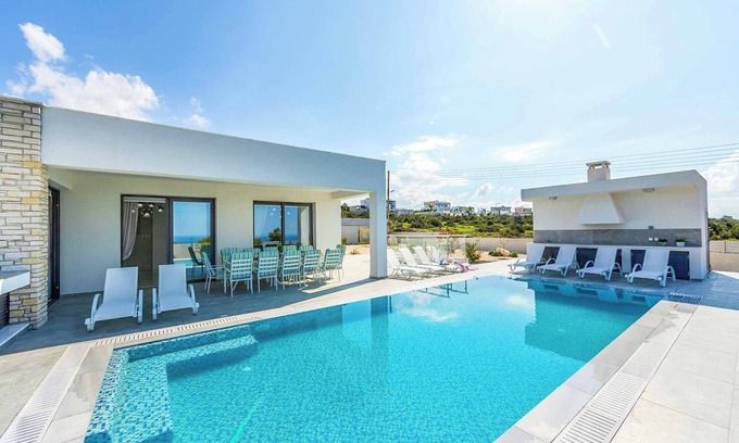 Pegeia Villa | Villa Pleiades - Five Bedroom Villa, Sleeps 10