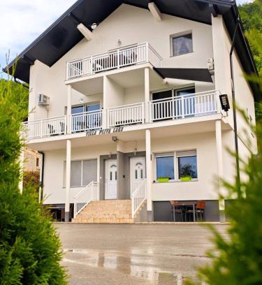 Jajce Apartment | Villa Pliva Lake 2