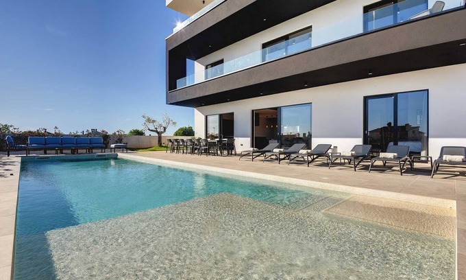 Pula Villa | Villa Polei with Pool