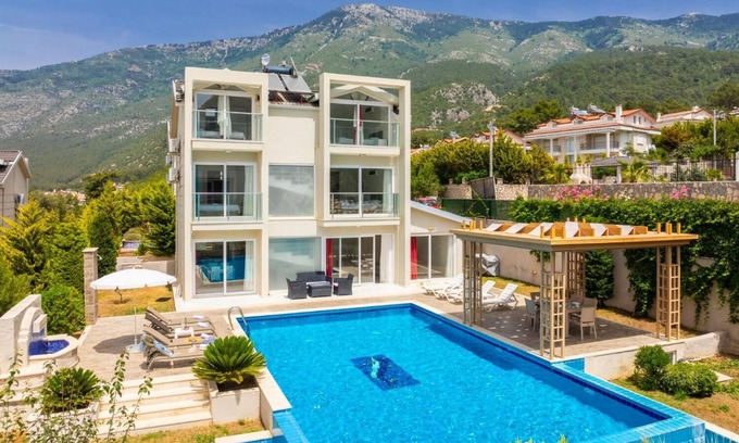 Oludeniz Villa | Villa Premium F - Four Bedroom Villa, Sleeps 8