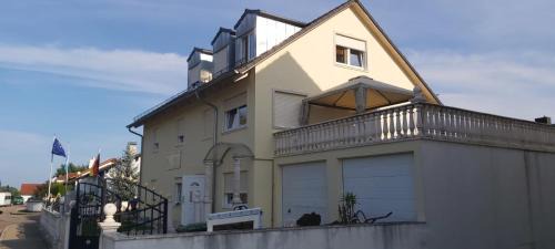 Vohburg an der Donau House | Villa Prince, nur für Handwerker auch langfristig, nähe Ingolstadt