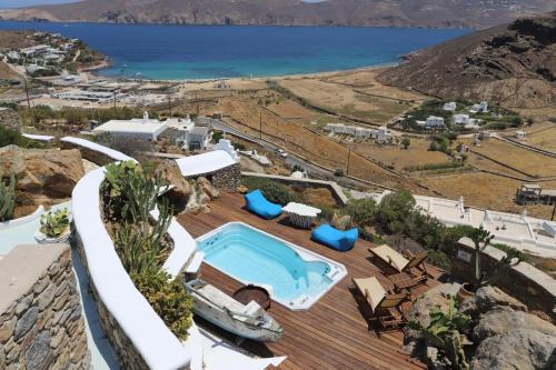 Panormos Villa | Villa Princess 5 4Bed with Small Tub Panormos Beach