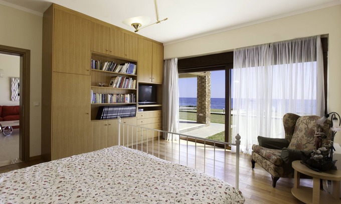 Kiotari Villa | Villa Princess majestic private beach villa