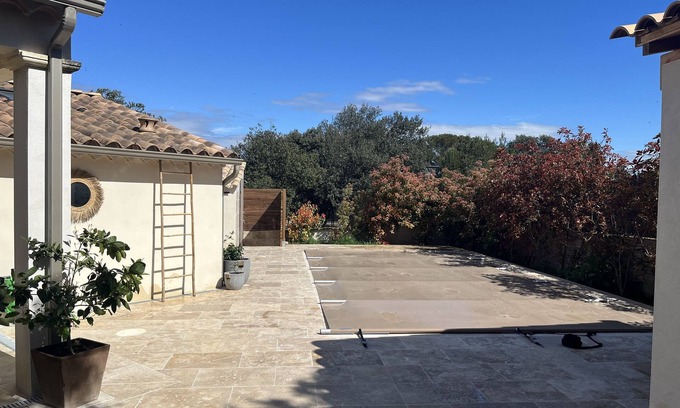Collias Villa | Villa Provençale Avec Piscine + Studio Attenant Pour 10 Personnes