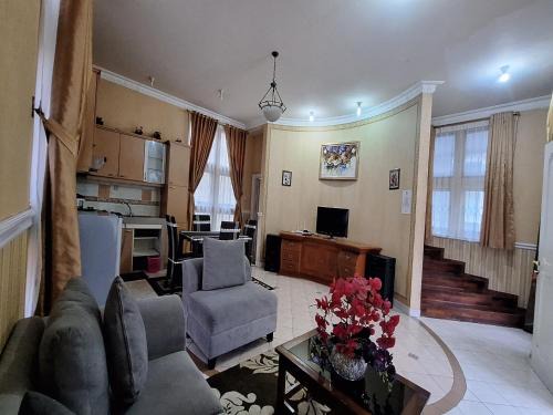 Cipanas Villa | villa puncak HVPB LUXURY CLASS