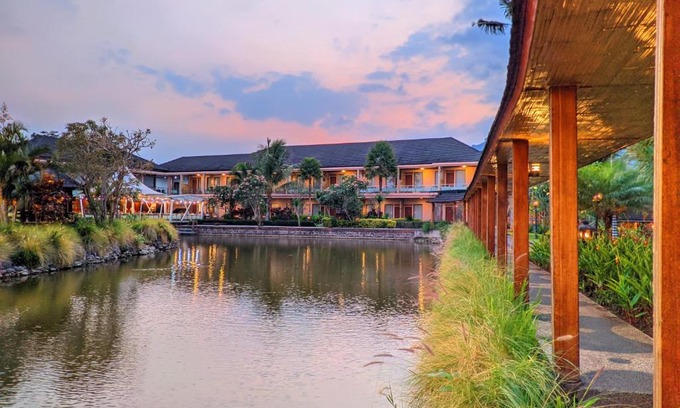 Garut Resort | Villa Rancabango Hotel & Resort Garut