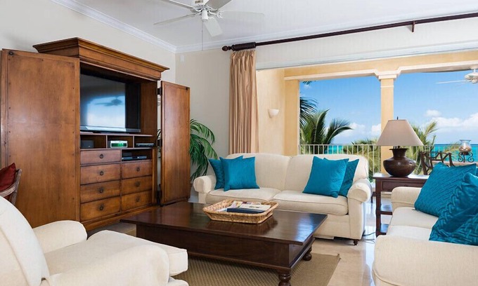 Grace Bay Condo | Villa Renaissance 304: 3rd Floor, 2 Bedrooms, 2 1/2 Bathrooms, Ocean Front Villa