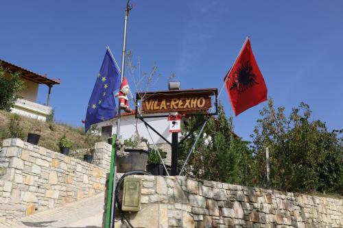 Berat Villa | Villa Rexho