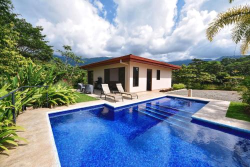 Ciudad Cortes House | Villa Romancing The Stone