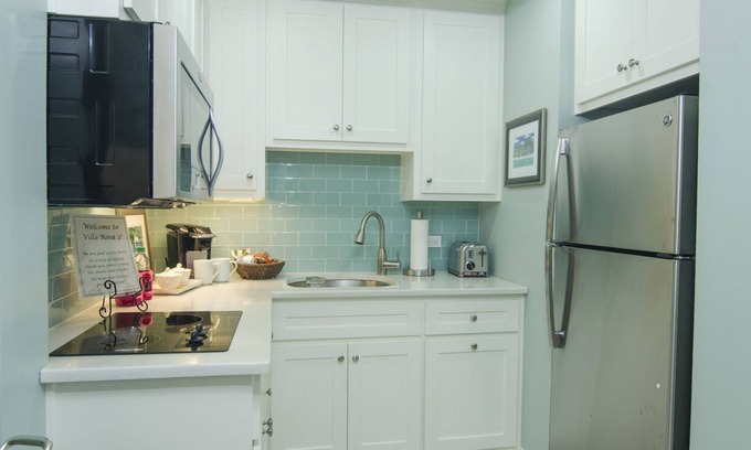 Red Hook Condo | Villa Rosa- Newly Renovated 1 Bedroom Condo - Sleeps 4, Great View & 2 Pools