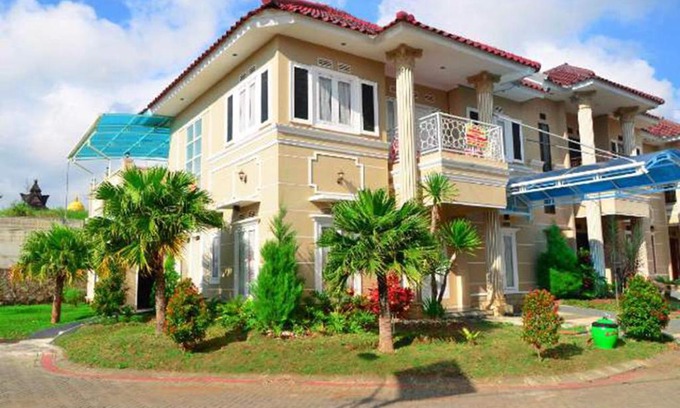 Ngaglik Villa | villa sakura