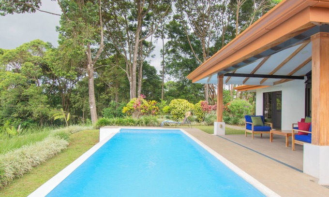 Platanillo Villa | Villa Saltamontes, ocean view and private pool!