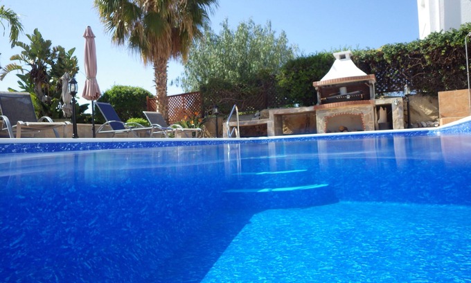 Peyia Town Villa | Villa, sea views, FREE A/C, pool, roof terrace, Wifi
