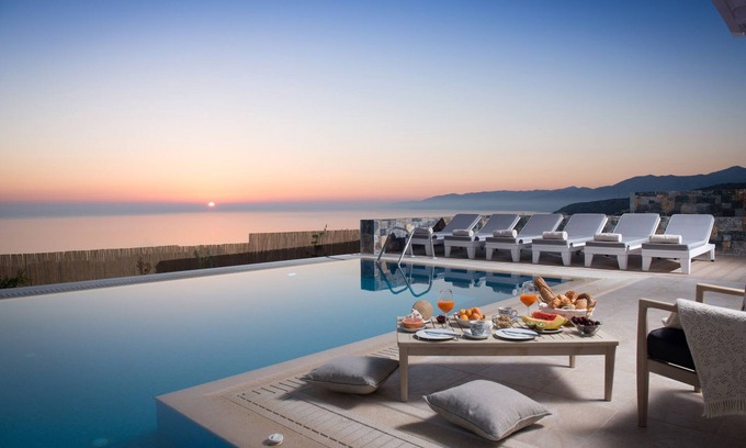 Koutouloufari Villa | Villa Seaview private Villa with Pool & Panoramic Seaview.