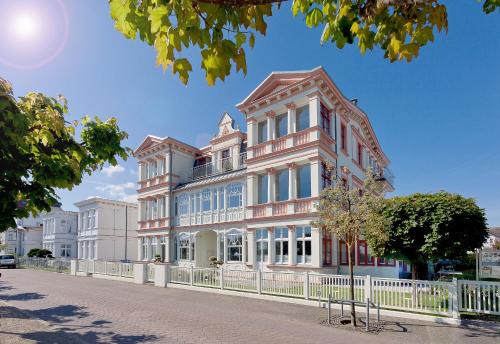 Ahlbeck Apartment | Villa Seeblick Gothensee