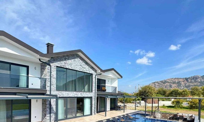 Dalyan Villa | Villa Serenity 5 BR from Rental Finders Dalyan