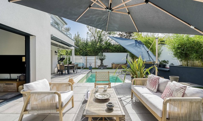 Rueil-Malmaison Villa | Villa Signature - Welkeys