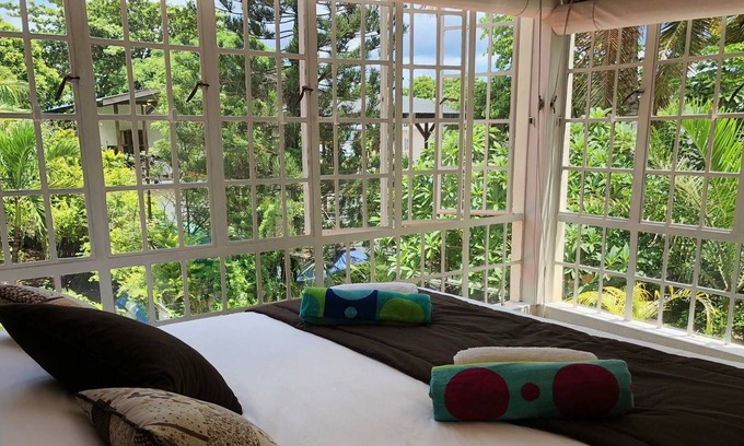 Tombeau Bay Apartment | Villa Sirandane, Baie Du Tombeau
