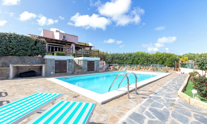 Punta De Su Turrione Villa | Villa 'Sofia' with Mountain View, Wi-Fi and Air Conditioning
